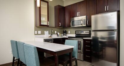 Residence Inn Cleveland Avon at The Emerald Event Center