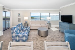 1 King Bed, Suite, Water View, Non-Smoking | Living area | 50-inch flat-screen TV with cable channels, TV, Netflix
