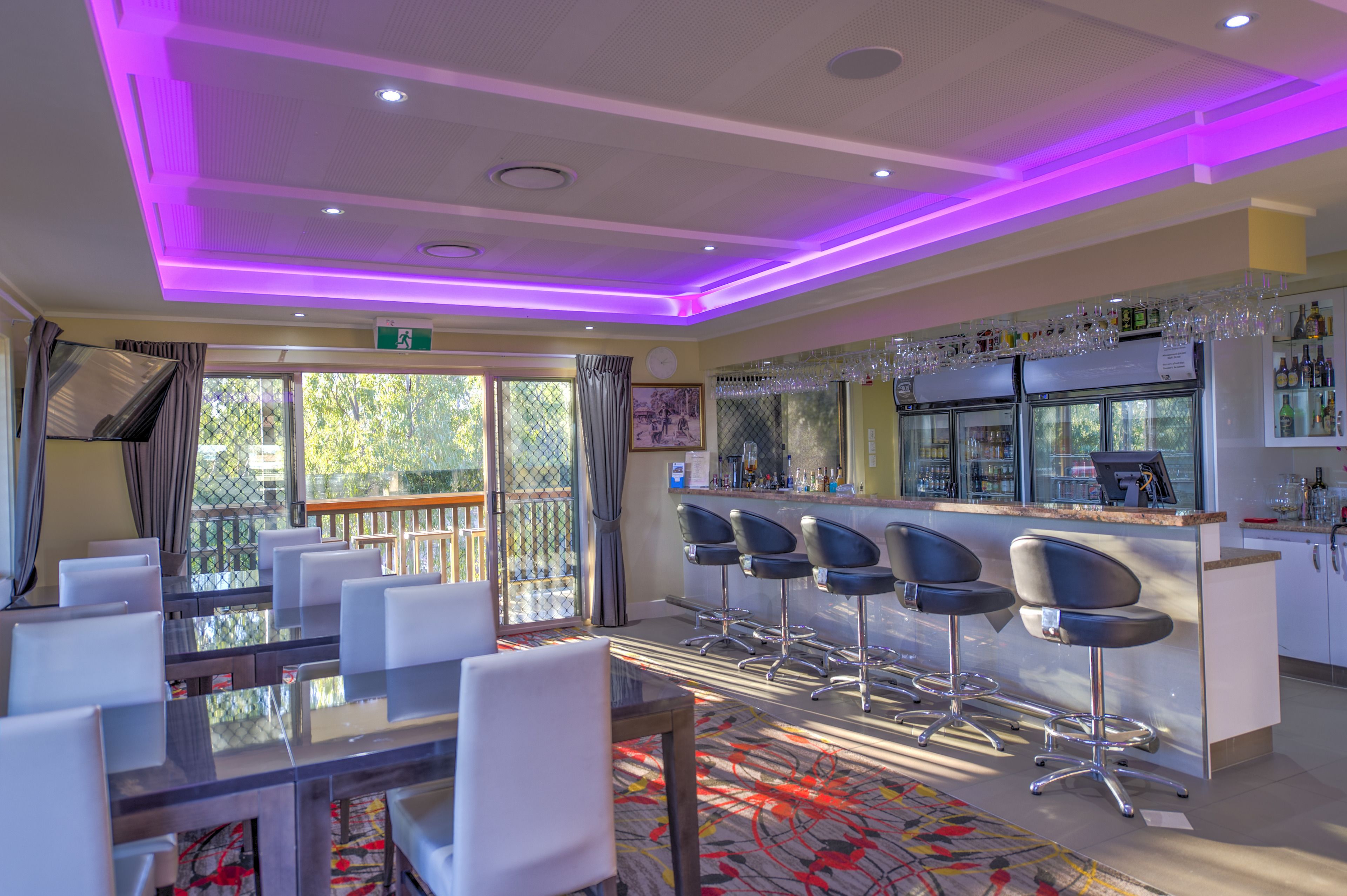 Quality Inn Swagsman Miles