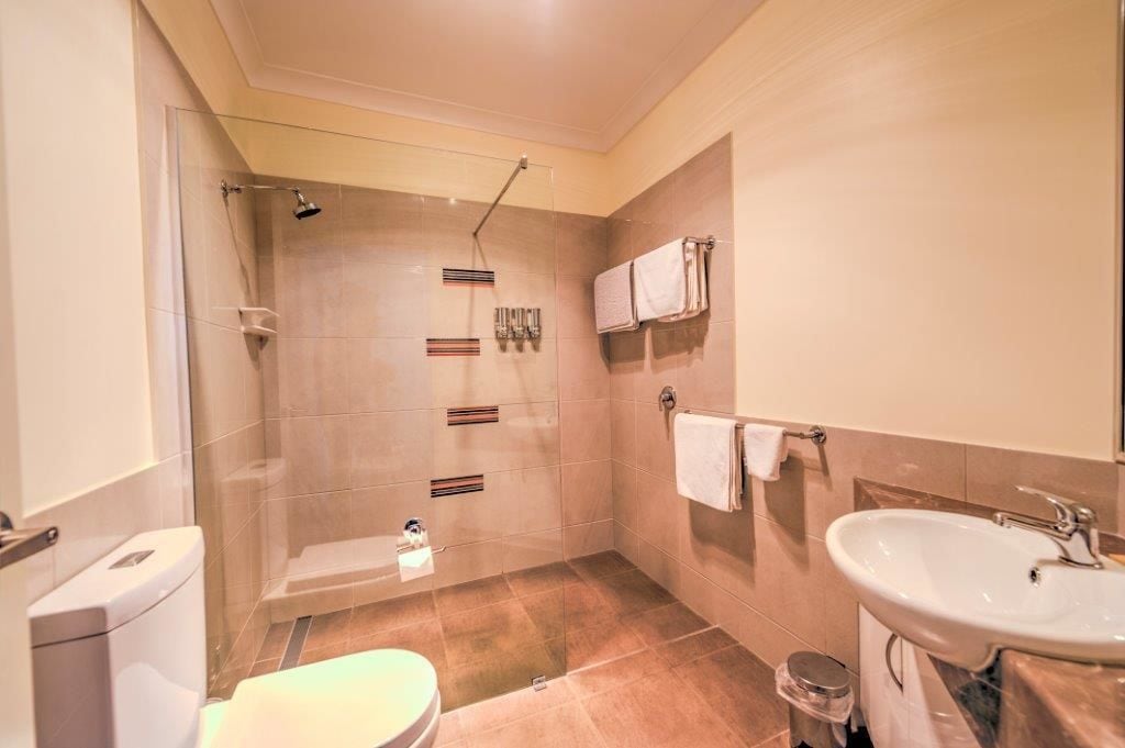 Quality Inn Swagsman Miles