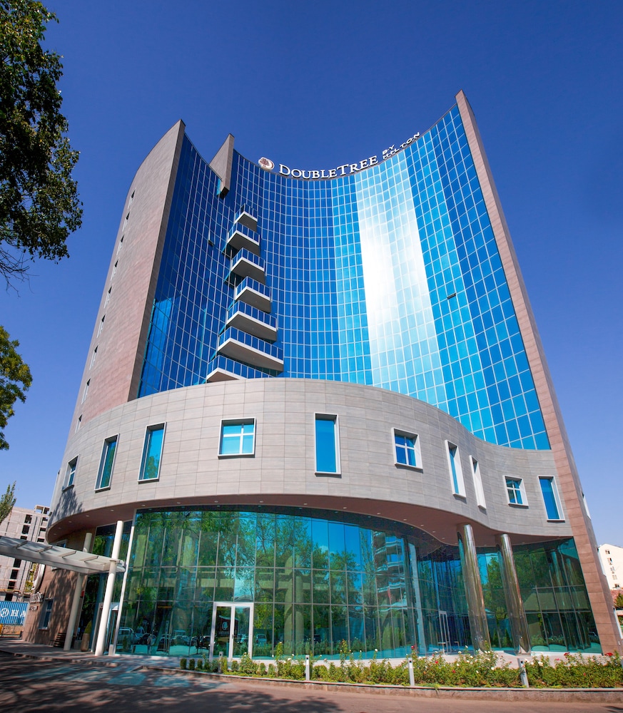 Doubletree By Hilton Hotel Yerevan City Centre Bewertungen Doubletree By Hilton Hotel Yerevan City Centre Bewertungen