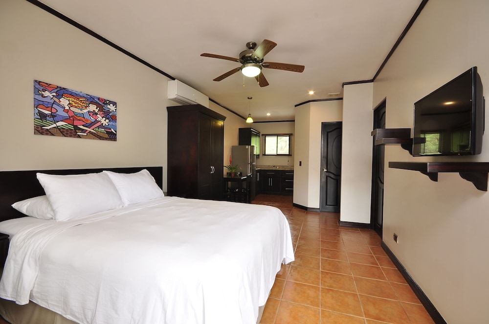Hotel Colono Beach 2018 Room Prices 104 Deals Reviews Expedia Hotel Colono Beach 3 0 Out Of 5 City View Featured Image