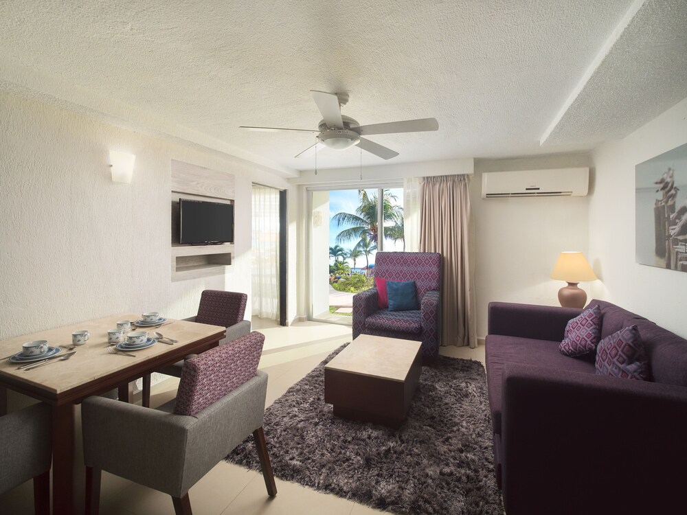 el cid la ceiba beach