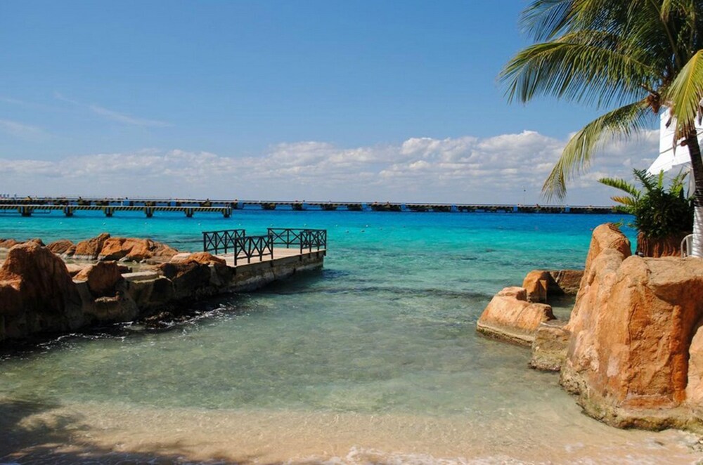 el cid la ceiba beach