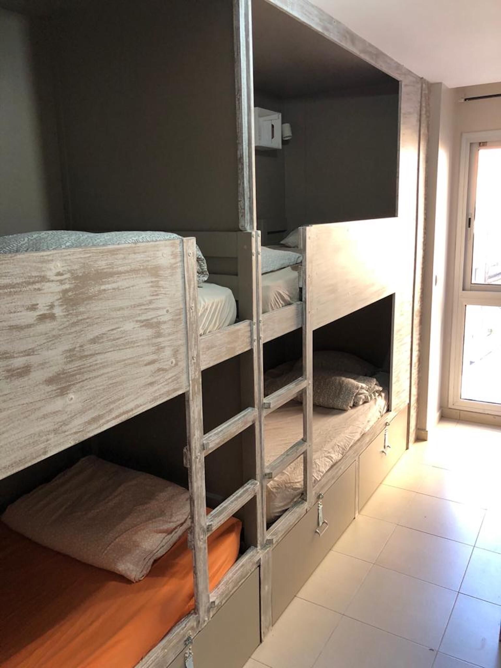 Hostel One Sants