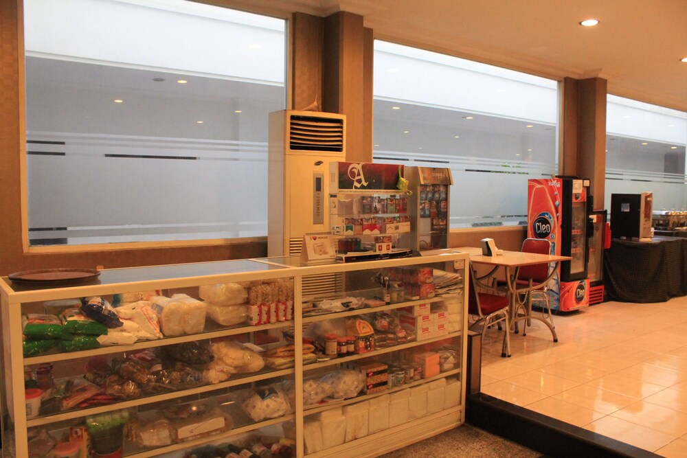 Hotel Sinar 3 Deals & Reviews (Surabaya, IDN)  Wotif