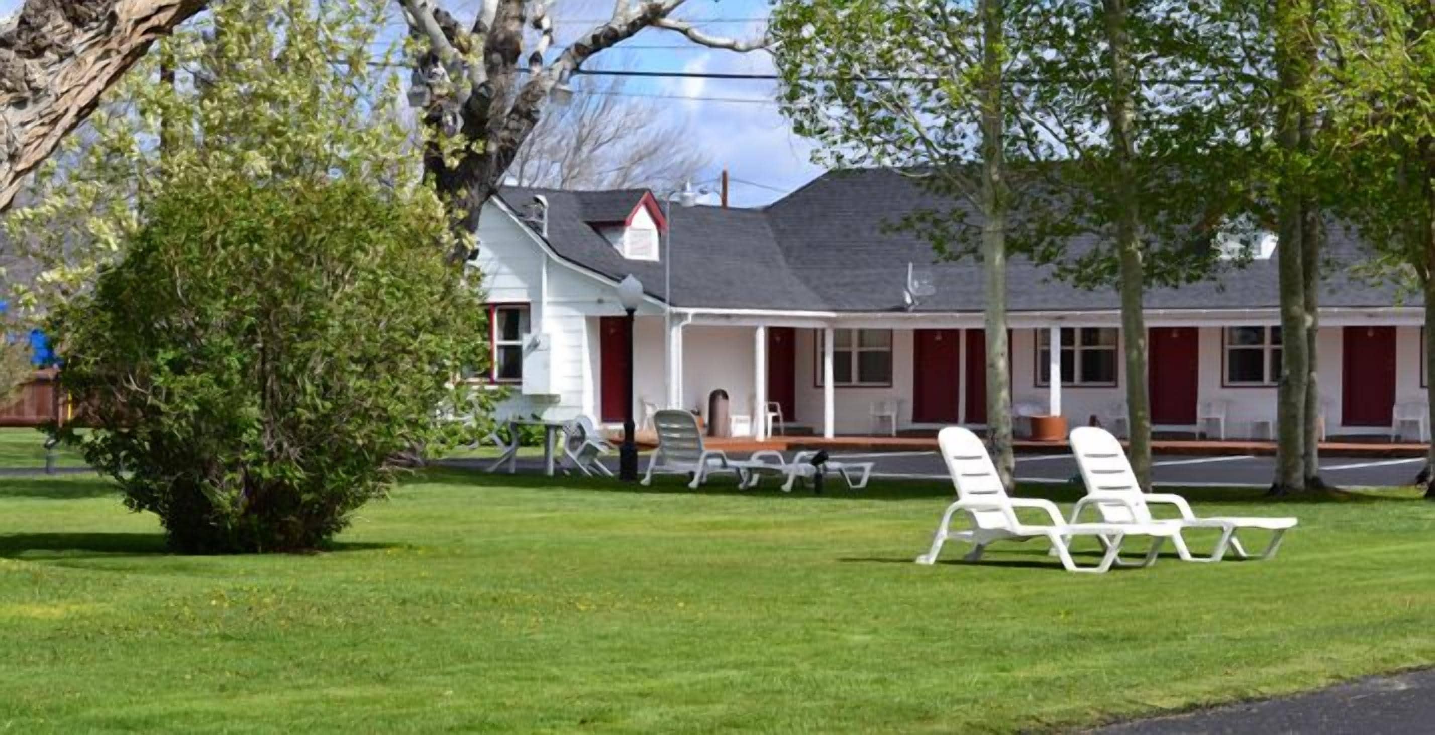 Silver Maple Inn and The Cain House in Bridgeport, United States