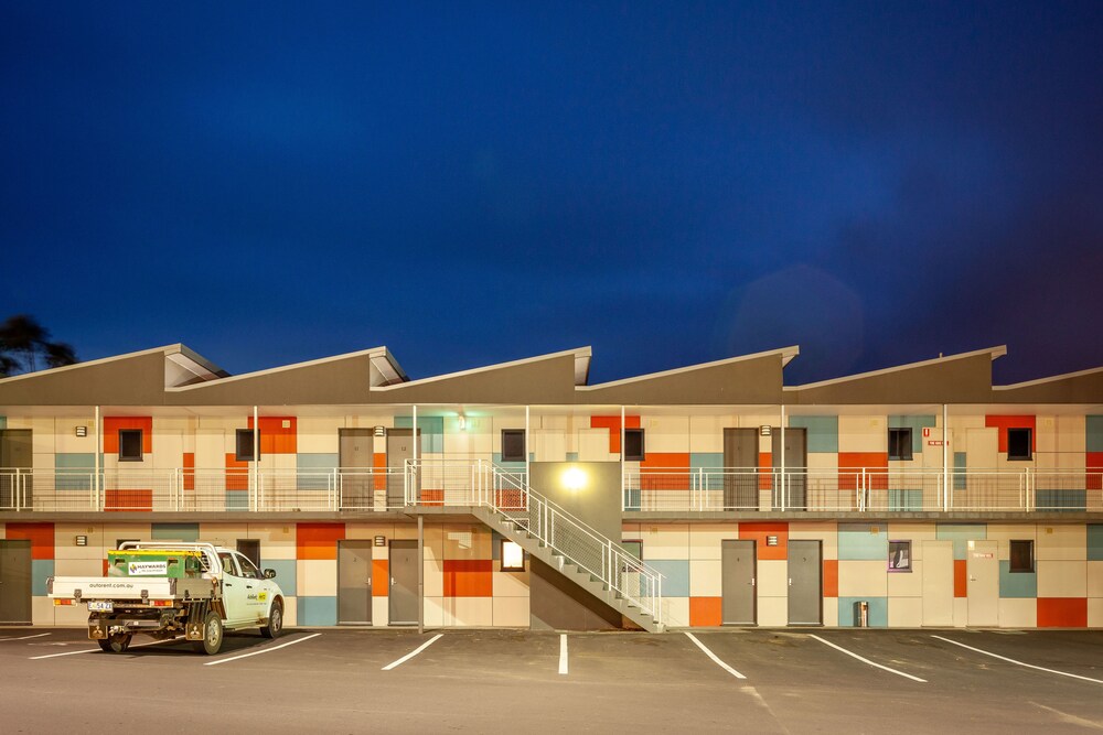Kingston Hotel