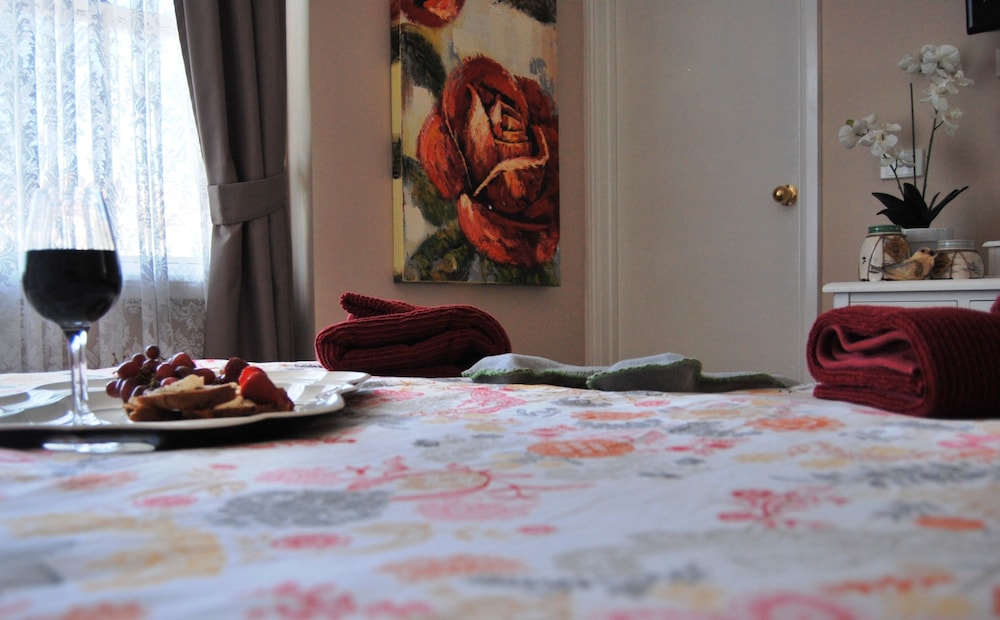 Highclaire House Bed and Breakfast