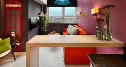 21st Floor 360 Suitop Hotel