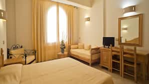 Minibar, in-room safe, desk, free cribs/infant beds
