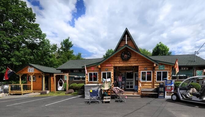 Lodge At North Pole Resorts In Wilmington Ny Expedia Lodge At North Pole Resorts In
