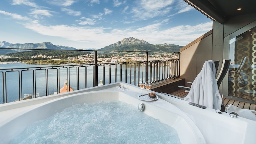 Penthouse by Art Deco Hotel Montana