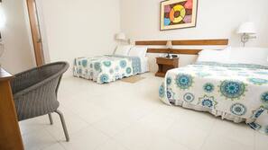 1 bedroom, in-room safe, desk, iron/ironing board