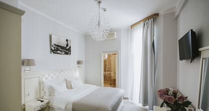 Cherie Hotel Boutique & Restaurant