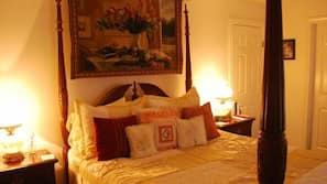 Individually decorated, free WiFi, linens