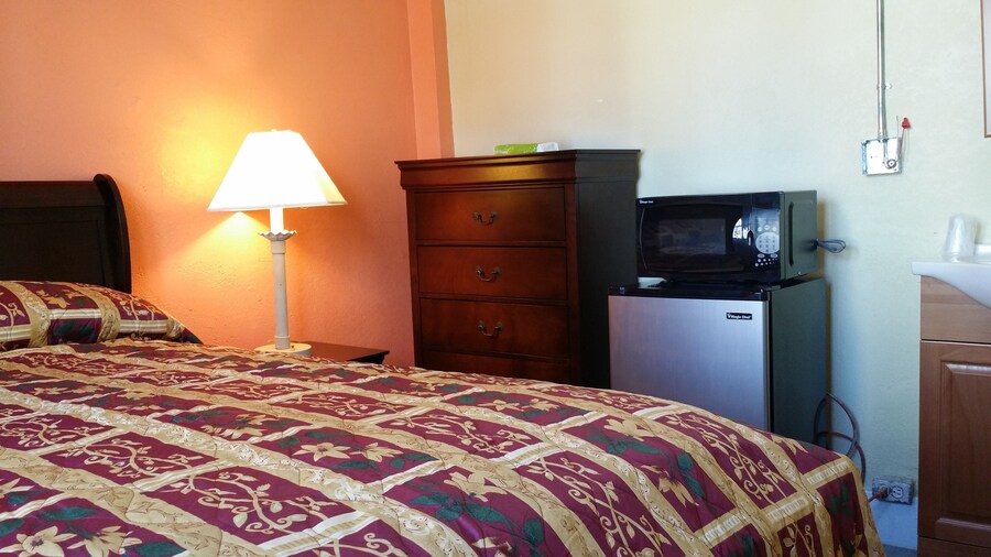 Desmond Hotel