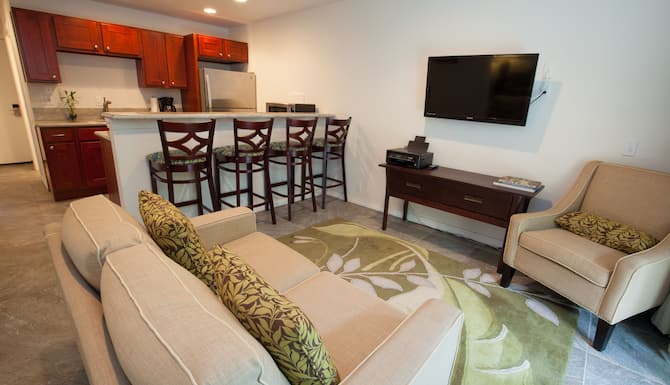2 Bedroom Condo In Kapaa 4 856 Kuhio Highway Expedia Vacation Rentals