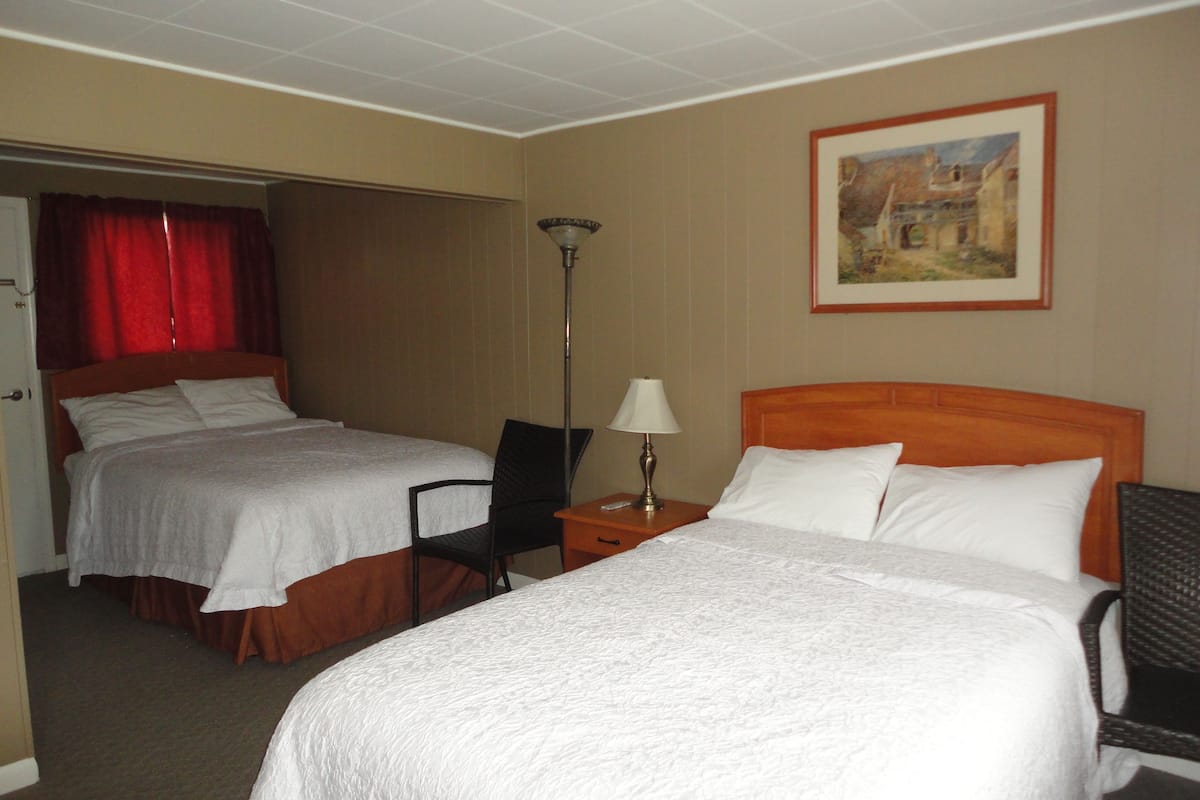 Sorrento Inn Sorrento (Canada) Canada Sorrento Inn Sorrento (Canada) Canada