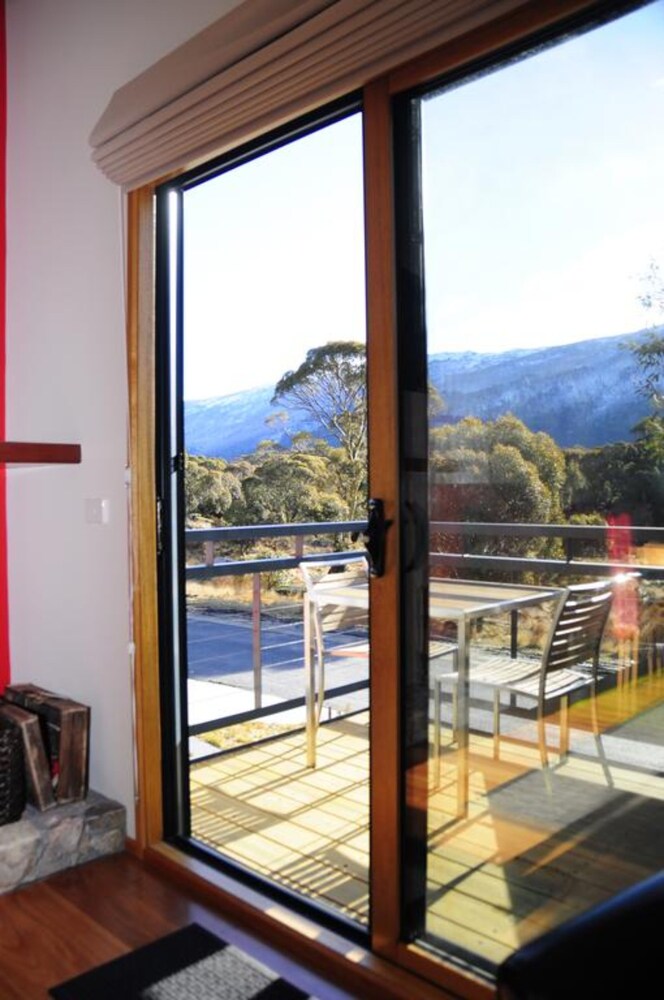 Lake Crackenback Resort & Spa
