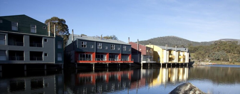 Lake Crackenback Resort & Spa