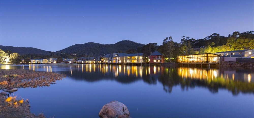 Lake Crackenback Resort & Spa