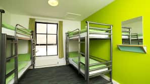 Free cots/infant beds, wheelchair access