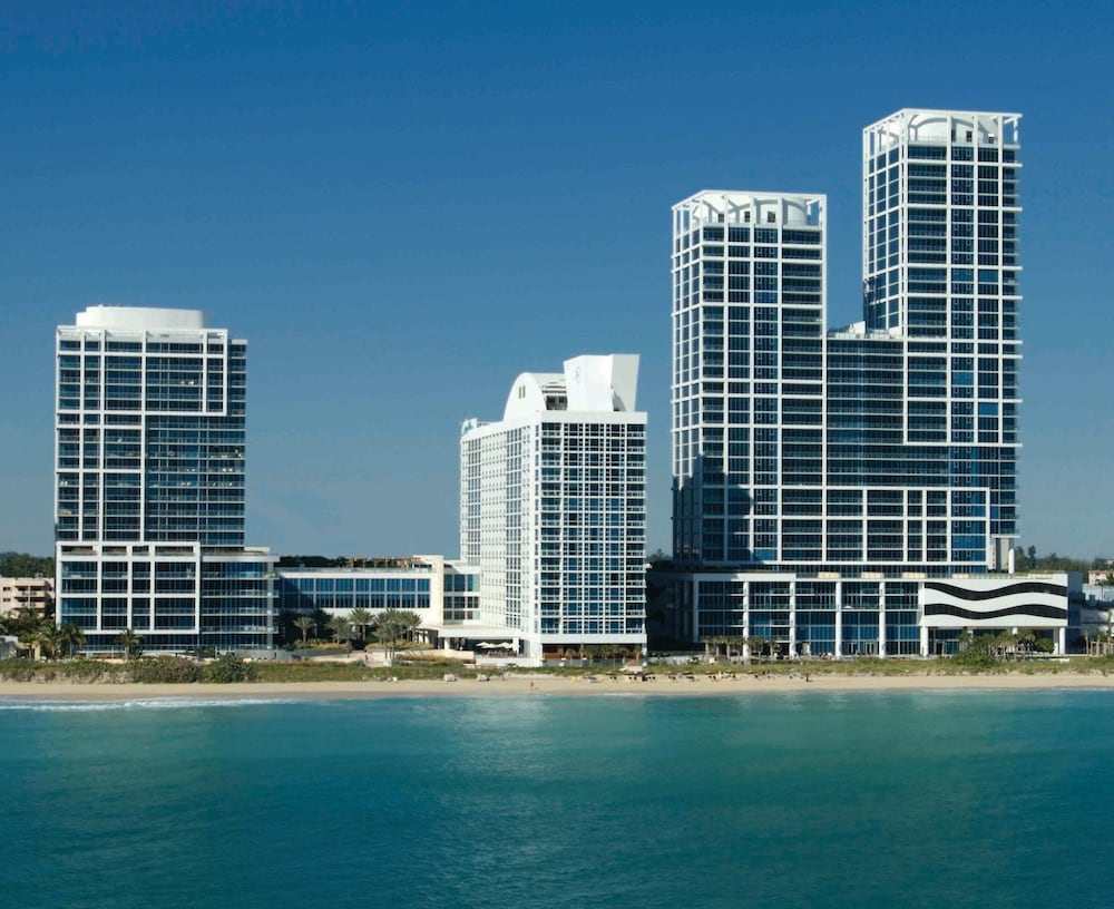 Carillon Miami Wellness Resort