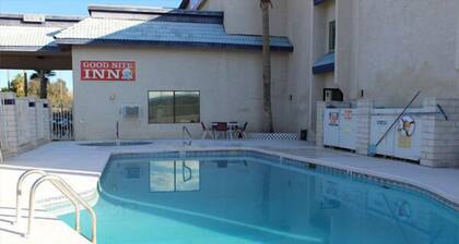 Goodnite Inn and Suites