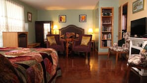 Premium bedding, individually decorated, soundproofing