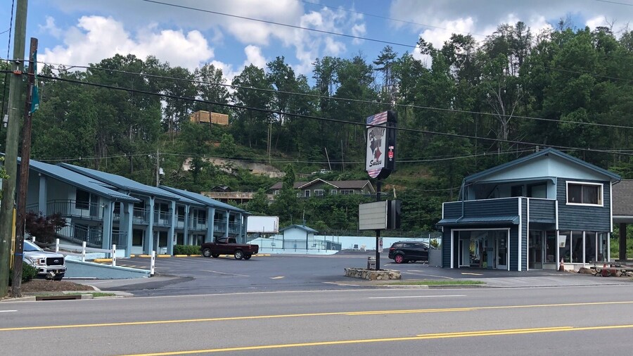 Country Town N Suites