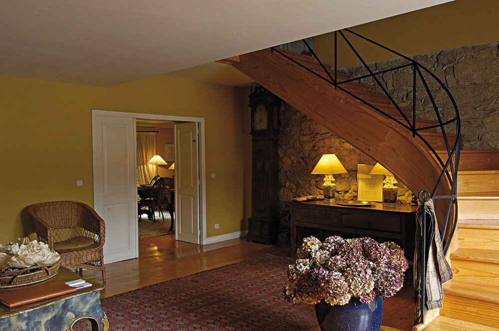 Casa De Santo António De Britiande Lamego 2019 Hotel - 