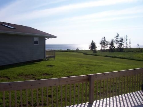 Emily's Oceanside Cottages in New Glasgow, Canada