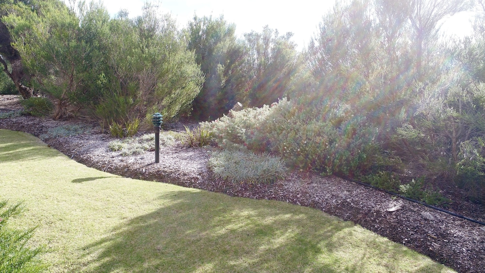 Garden, Margaret River Beach Apartments