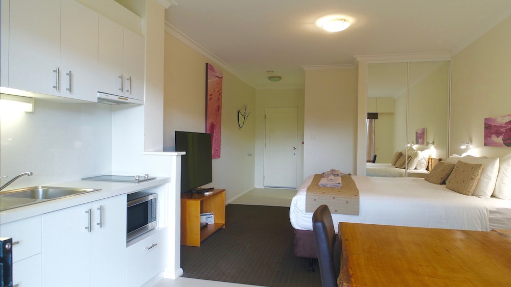 Room, Margaret River Beach Apartments