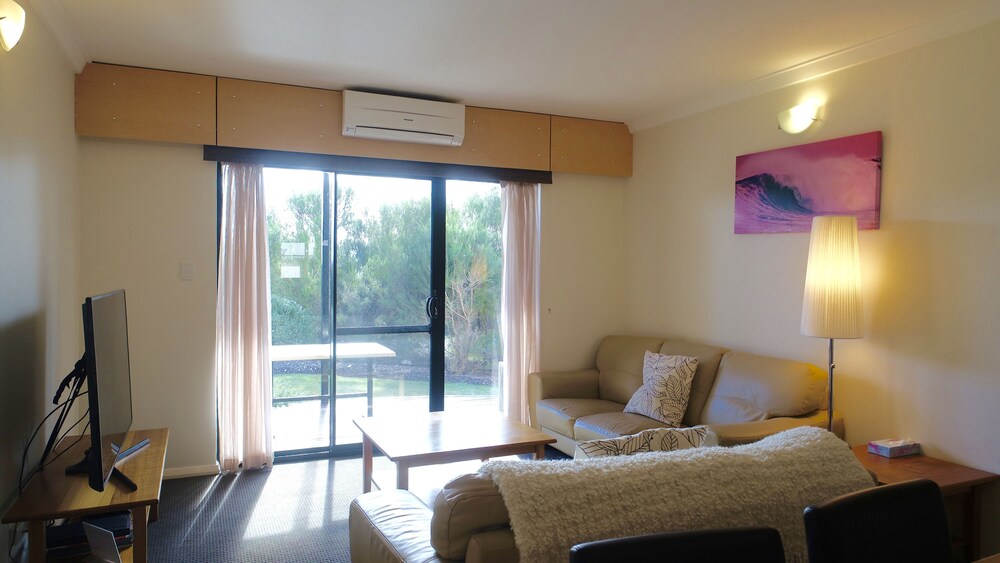 Living area, Margaret River Beach Apartments