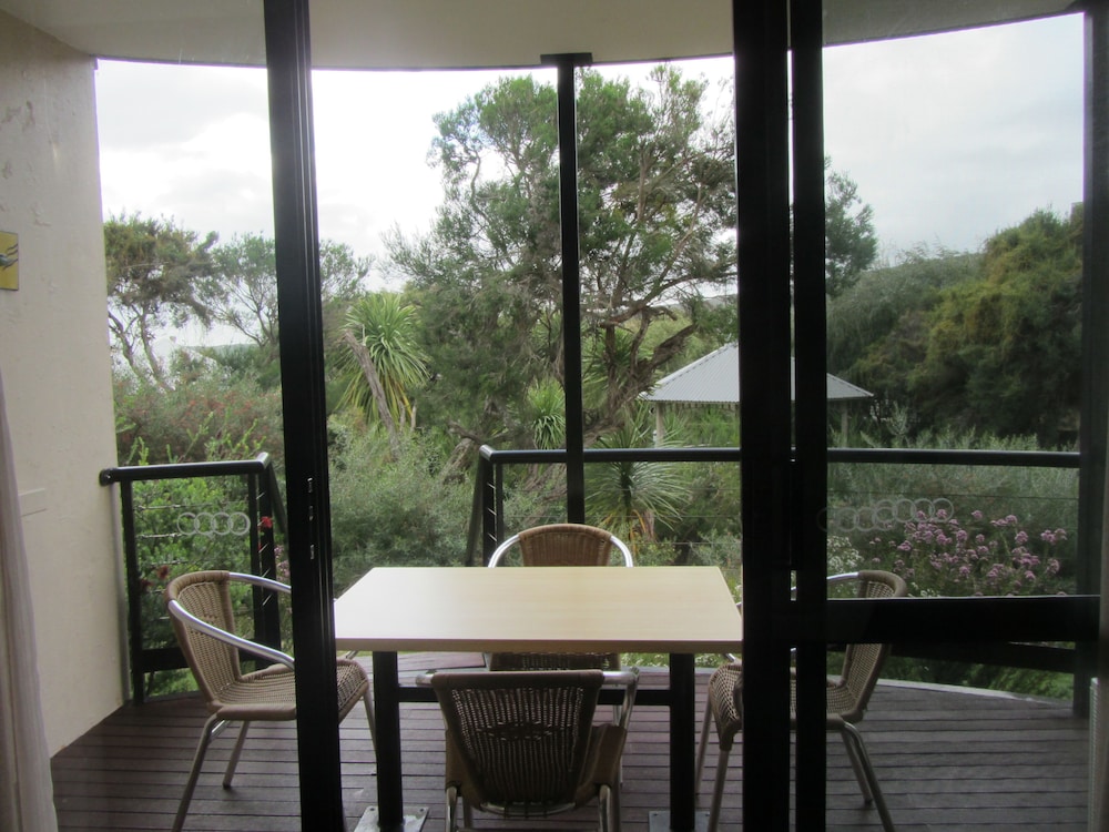 Margaret River Beach Apartments