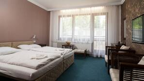 Desk, cribs/infant beds, rollaway beds, free WiFi