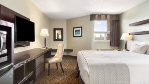 Desk, iron/ironing board, rollaway beds, free WiFi