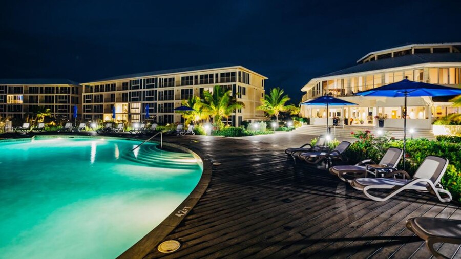 East Bay Resort - All Beachfront Suites - Island hop required