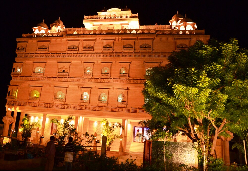 Hotel Crimson Park Jaipur Hotel Crimson Park Jaipur