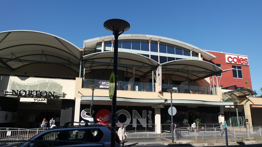 Cityview Studio Accommodation Leichhardt Aus Best Price -