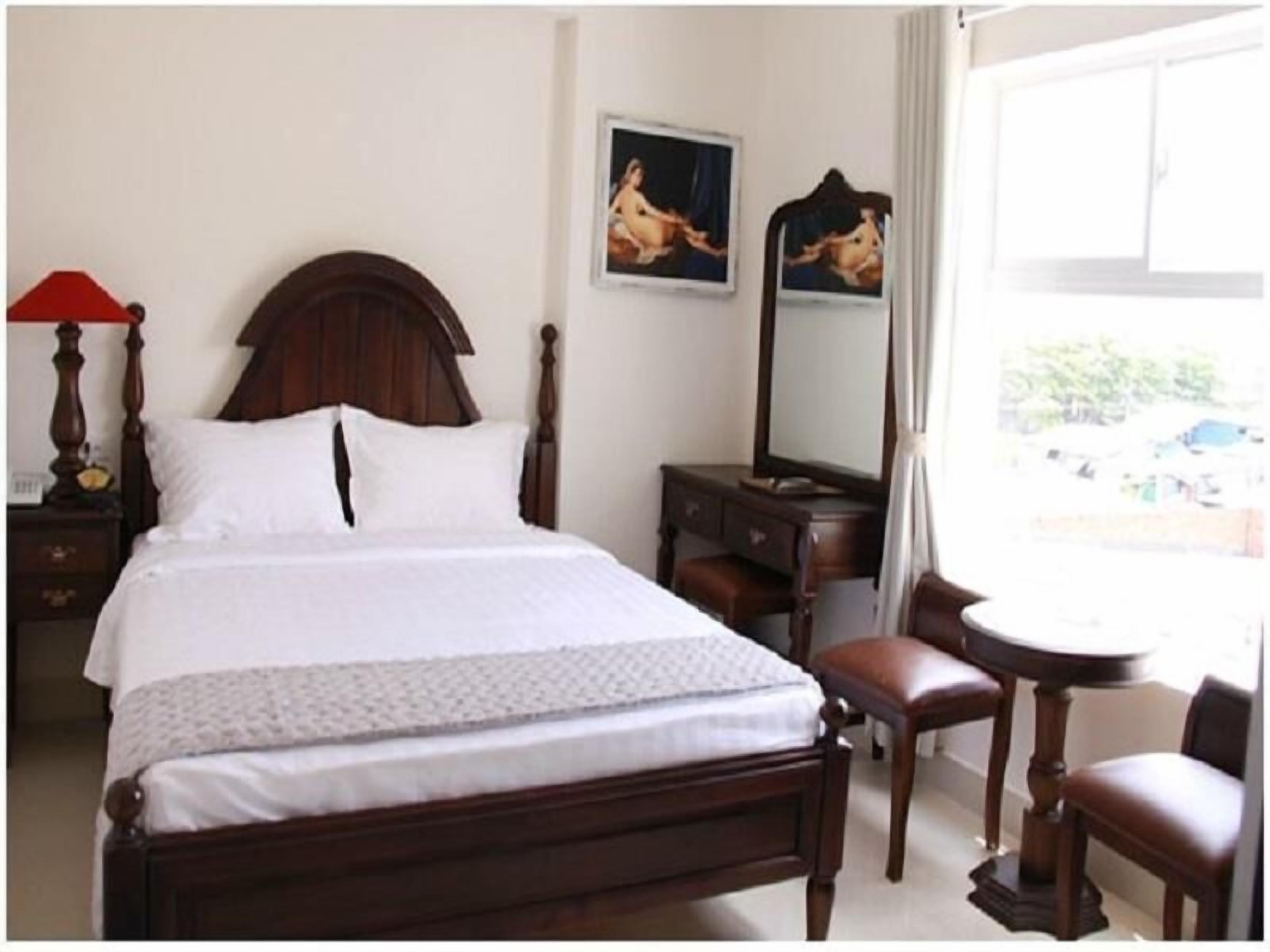 Hoang Le Hotel