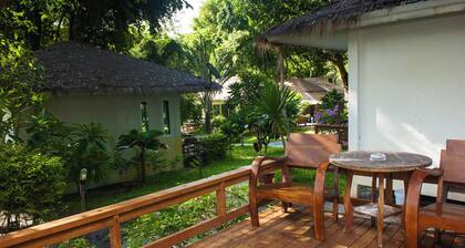 Larissa Samed resort