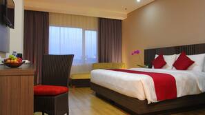 In-room safe, desk, rollaway beds, free WiFi
