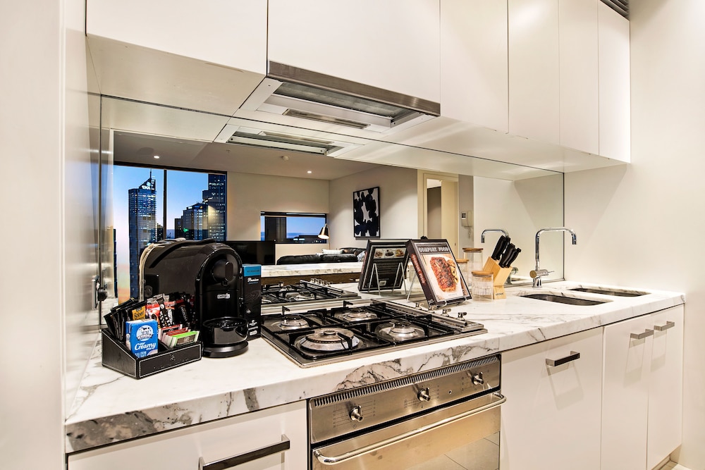 Corporate Keys - Freshwater Place