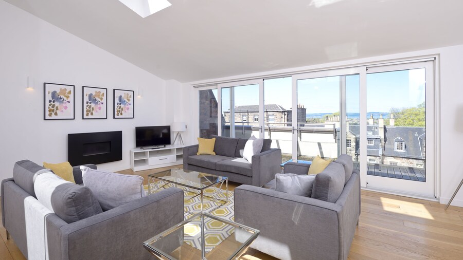 Destiny Scotland - Thistle Street Apartments