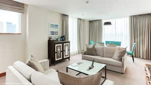 Premium bedding, minibar, in-room safe, desk