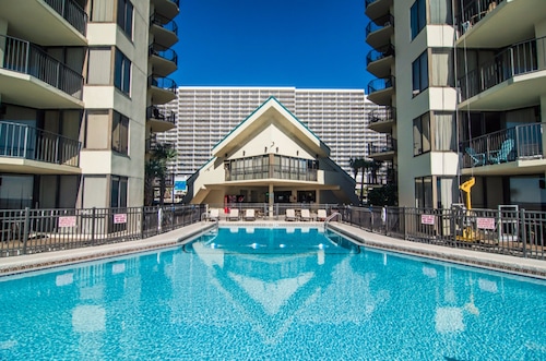 Great Place to stay Sunbird Suites by Royal American Beach Getaways near Panama City Beach 