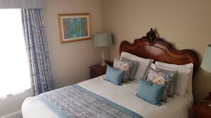 Desk, iron/ironing board, free cots/infant beds, rollaway beds
